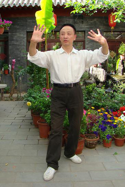 Who Inherited Yiquan from Master Wang Xiangzhai? The Story of Yao Zongxun & Sons 9 Yiquan master Yao Chengrong - son of Yao Zongxun