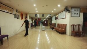 Home 17 刀 封面