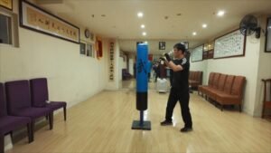 Home 18 打沙袋封面